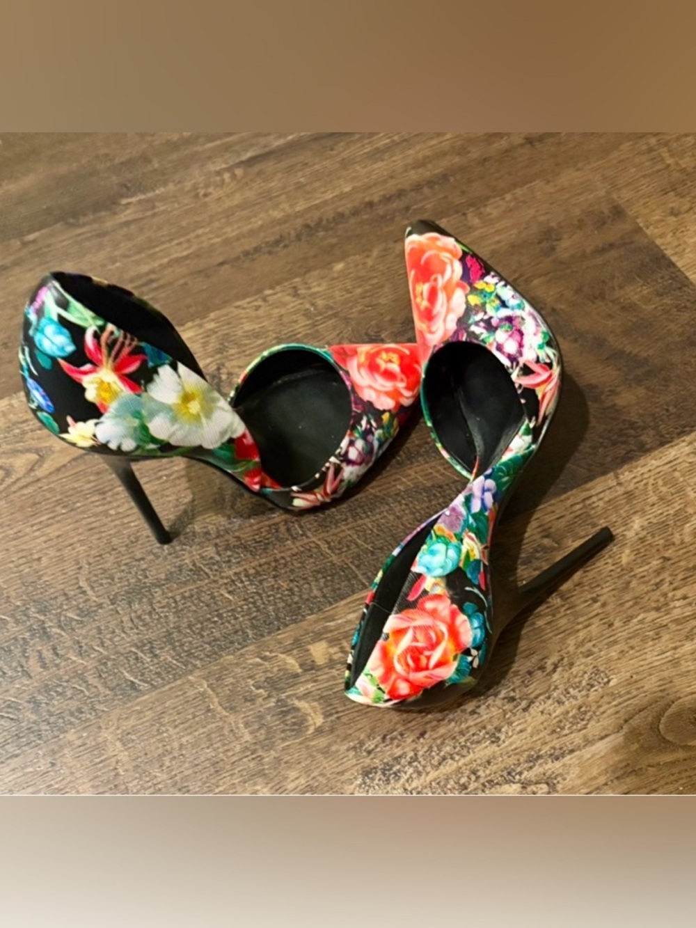 Steve Madden Floral Print Pointed-Toe Stiletto Pumps - Black Multicolor